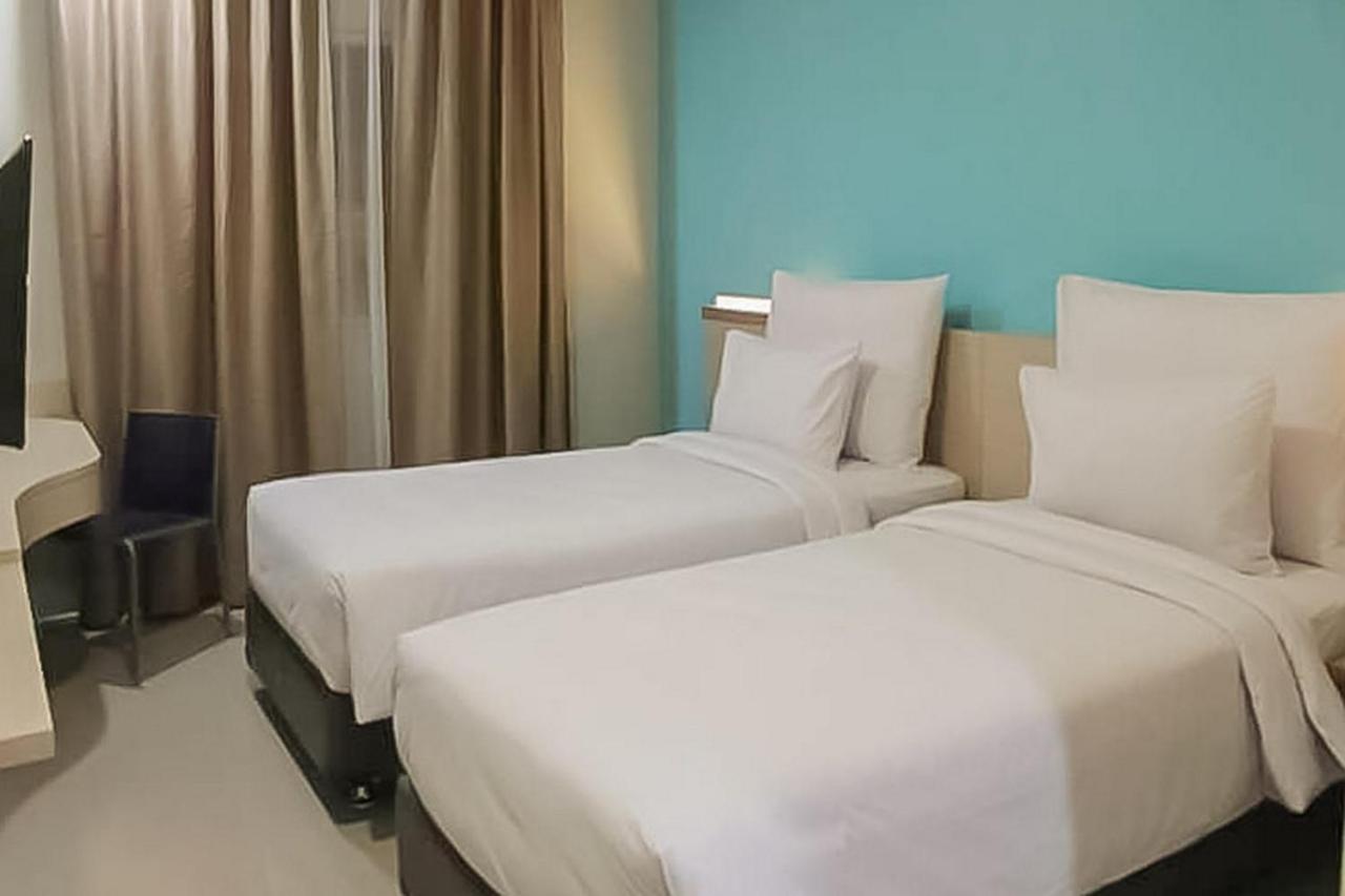 Hotel Mutiara Mitra Reddoorz Padangsidimpuan Buitenkant foto