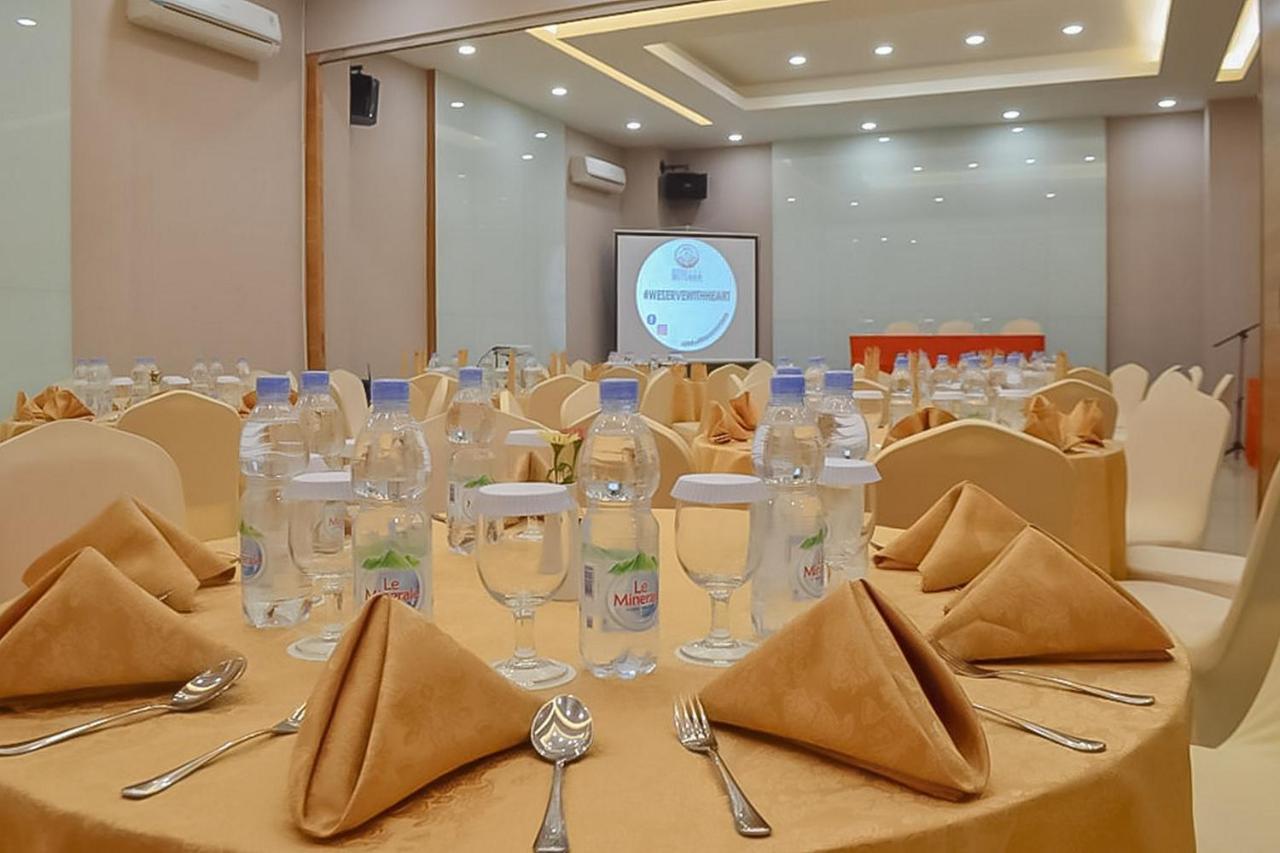 Hotel Mutiara Mitra Reddoorz Padangsidimpuan Buitenkant foto
